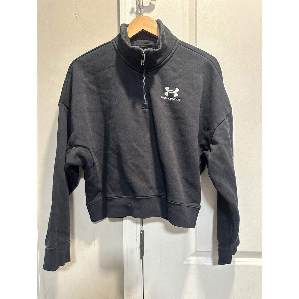 Under Armour Black Pullover Sweatshirt Short Medium